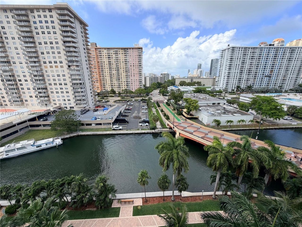 17150 N Bay Rd, Unit 2911, Sunny Isles Beach, FL 33160 Photo