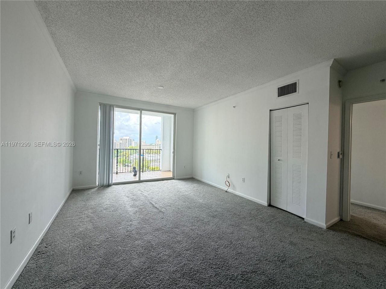 17150 N Bay Rd, Unit 2911, Sunny Isles Beach, FL 33160 Photo