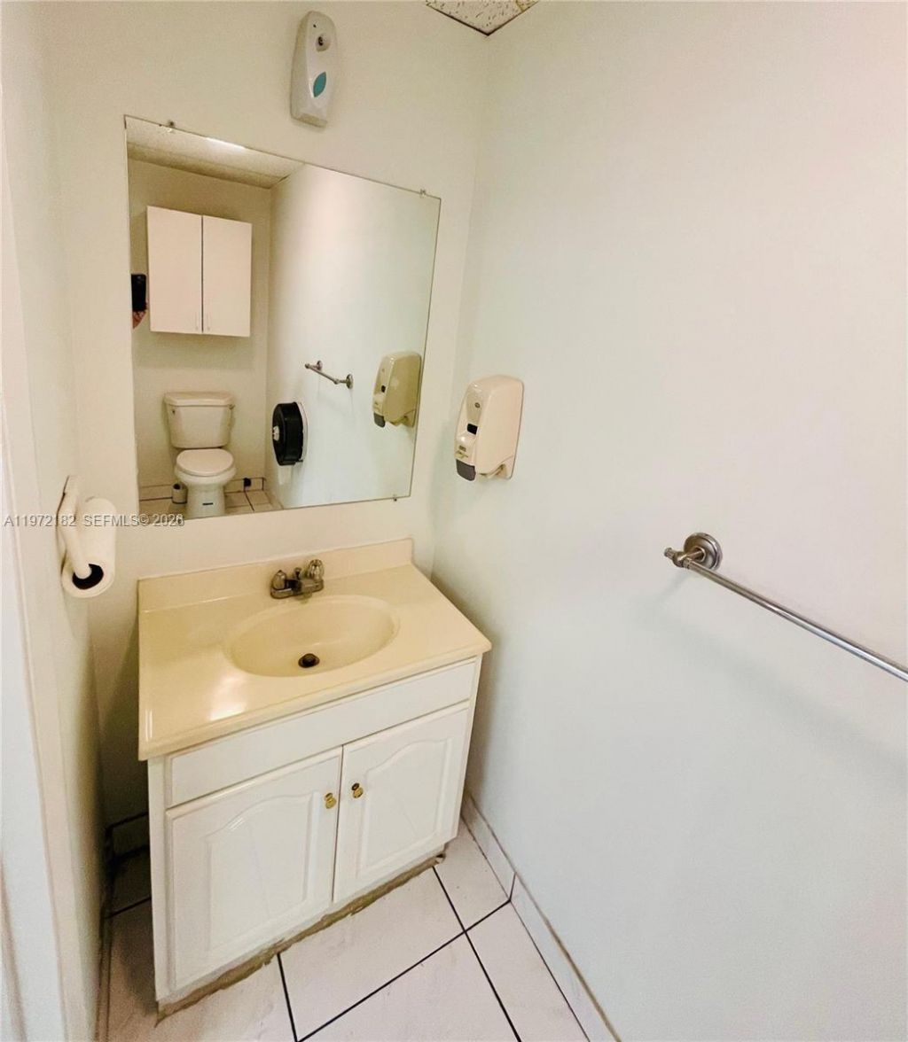 3100 Milam Dairy Rd, Unit 112, Miami, FL 33122 Photo