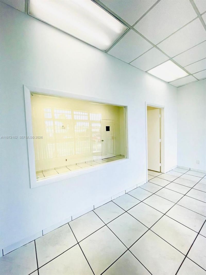 3100 Milam Dairy Rd, Unit 112, Miami, FL 33122 Photo