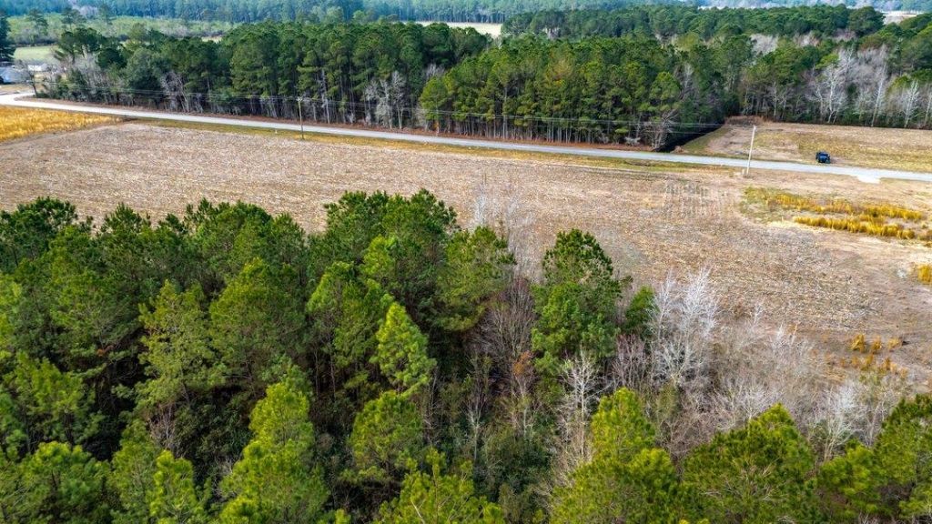 9060 Black Creek Rd. Photo 17