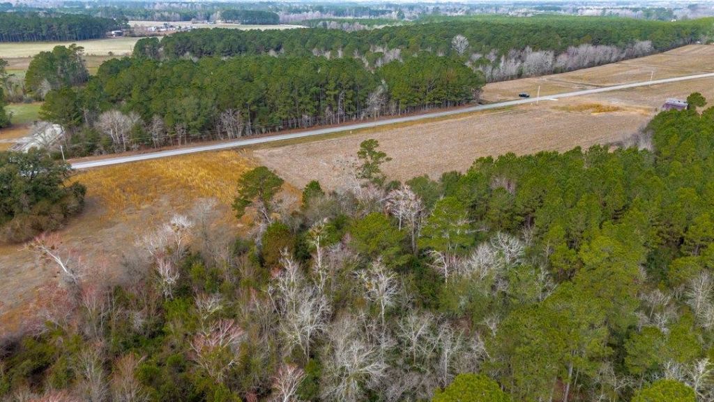 9060 Black Creek Rd. Photo 18