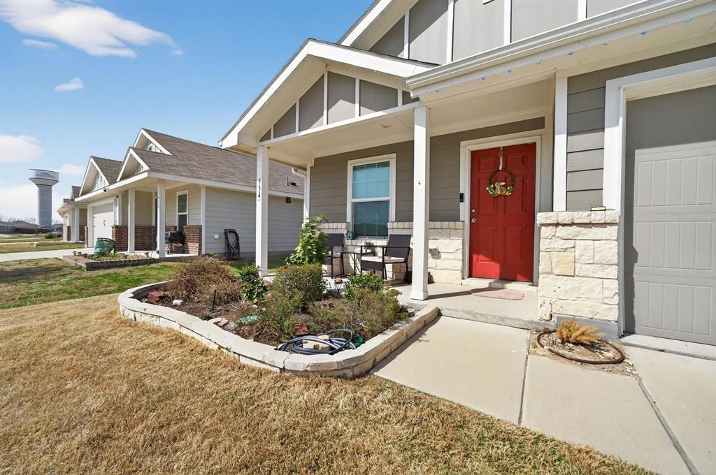 554 Deerfern Drive, Princeton, TX 75407 Main Photo