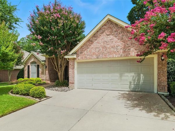 6603 Forest Park Drive, Arlington, TX 76001