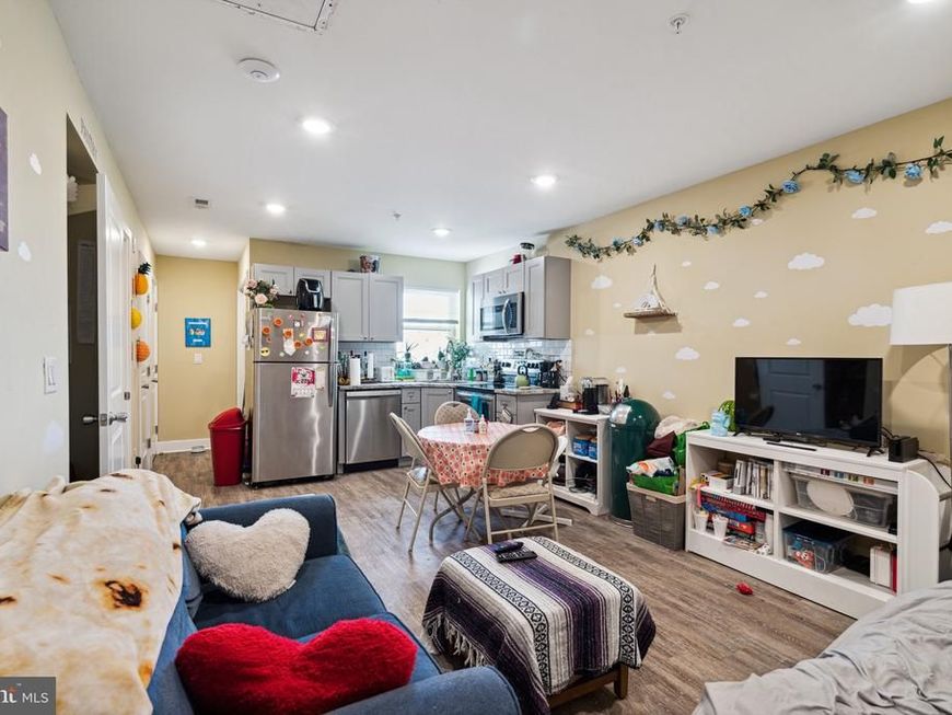 2214 N Camac Street, Unit 1, Philadelphia, PA 19133 Main Photo