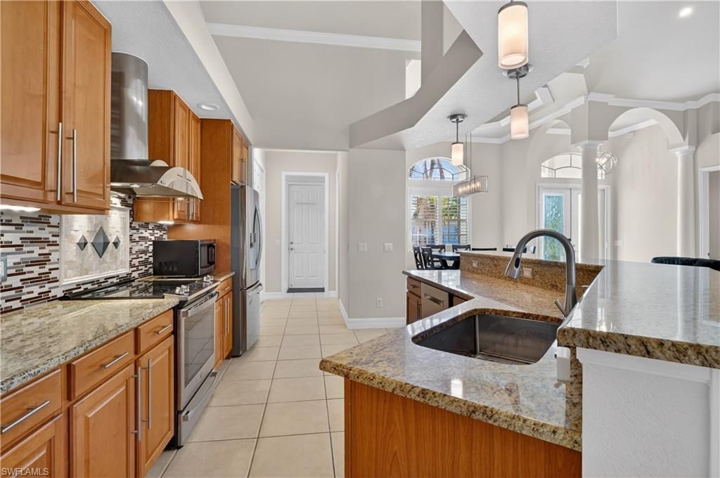 3510 SE 19th Ave , Cape Coral, FL 33904 Photo