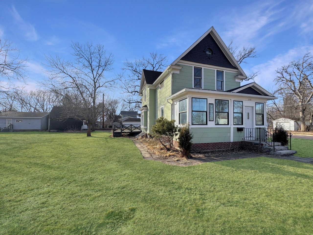 2708 Norwood Avenue, Slayton, MN 56172 Main Photo