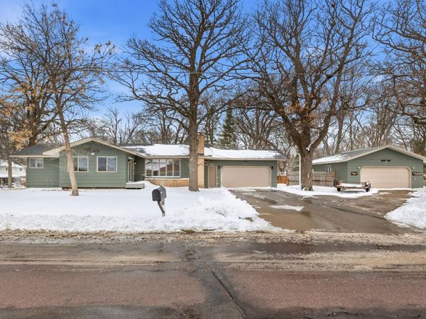 1015 1st Street E, Glencoe, MN 55336