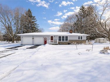 1572 Scribner Road, Penfield, NY 14526
