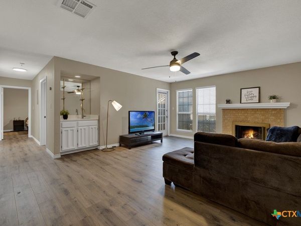 1202 Thorpe Lane, Unit 503, San Marcos, TX 78666