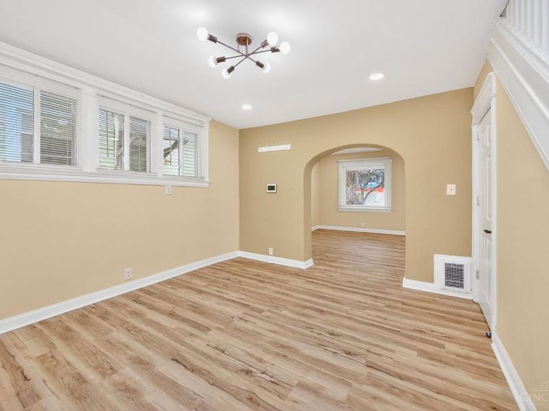 1989 Kinney Avenue, Cincinnati, OH 45207 Photo 14