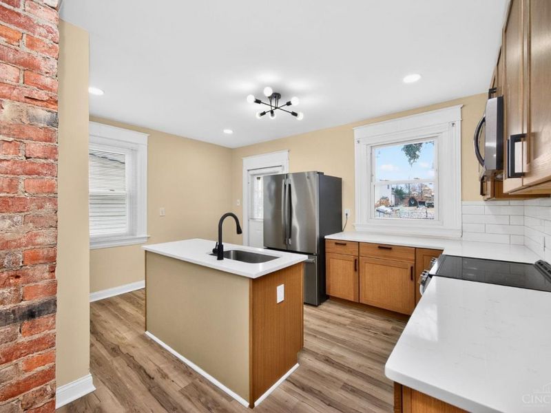 1989 Kinney Avenue, Cincinnati, OH 45207 Photo 16