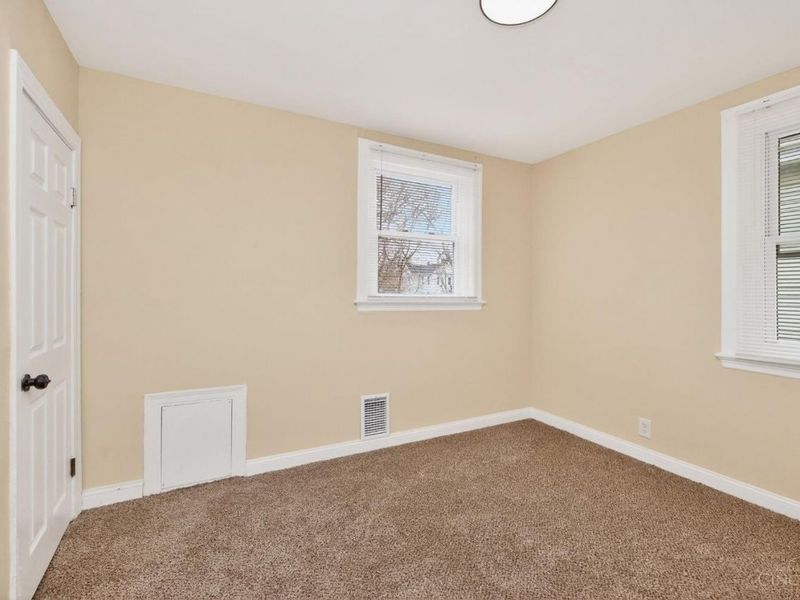 1989 Kinney Avenue, Cincinnati, OH 45207 Photo 23