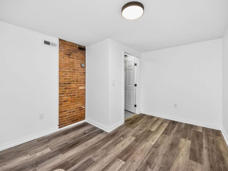 1989 Kinney Avenue, Cincinnati, OH 45207 Photo 29