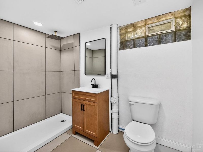 1989 Kinney Avenue, Cincinnati, OH 45207 Photo 32