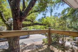 398 Country Club Boulevard photo 4