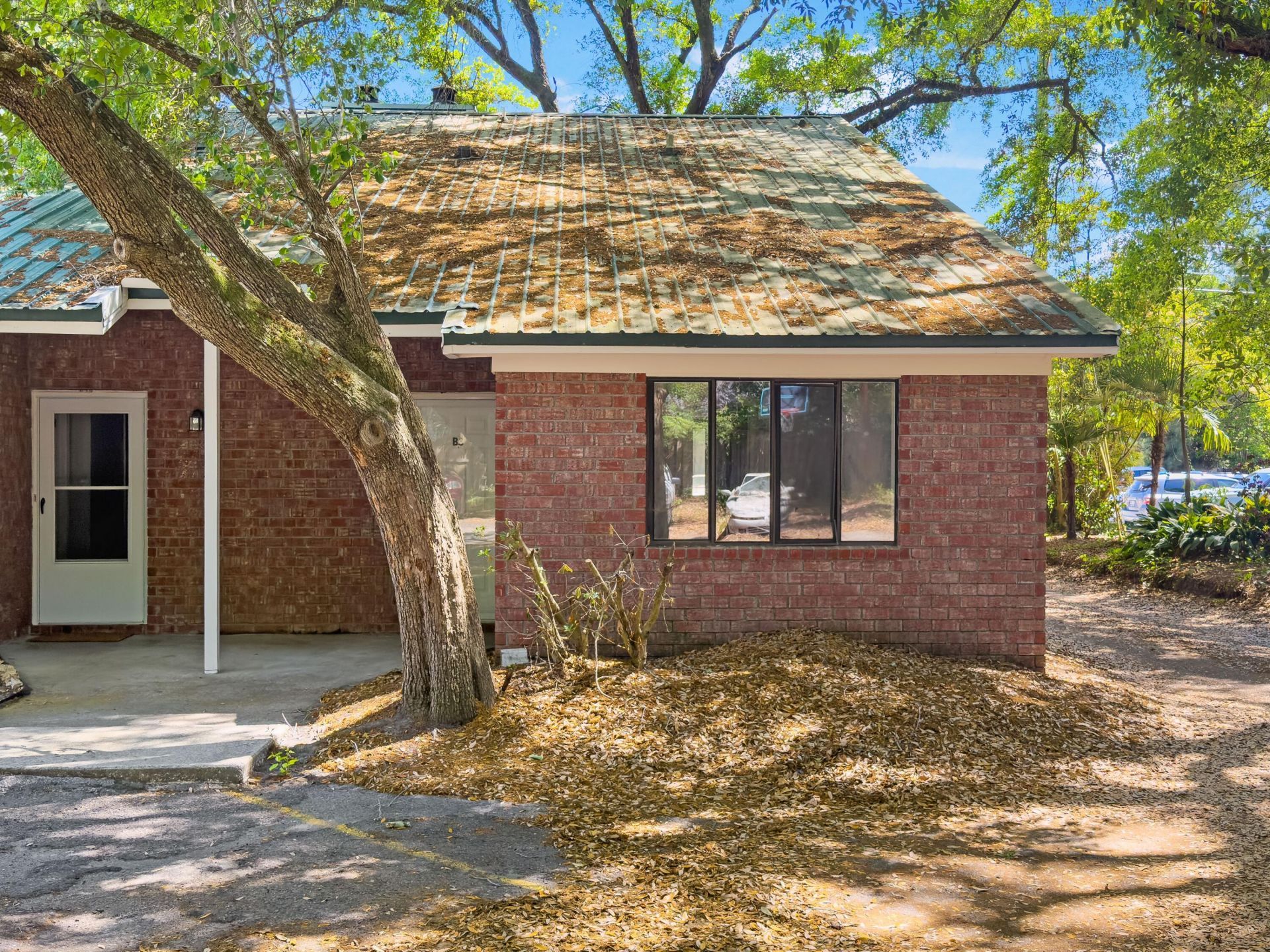 398 Country Club Boulevard Photo 25