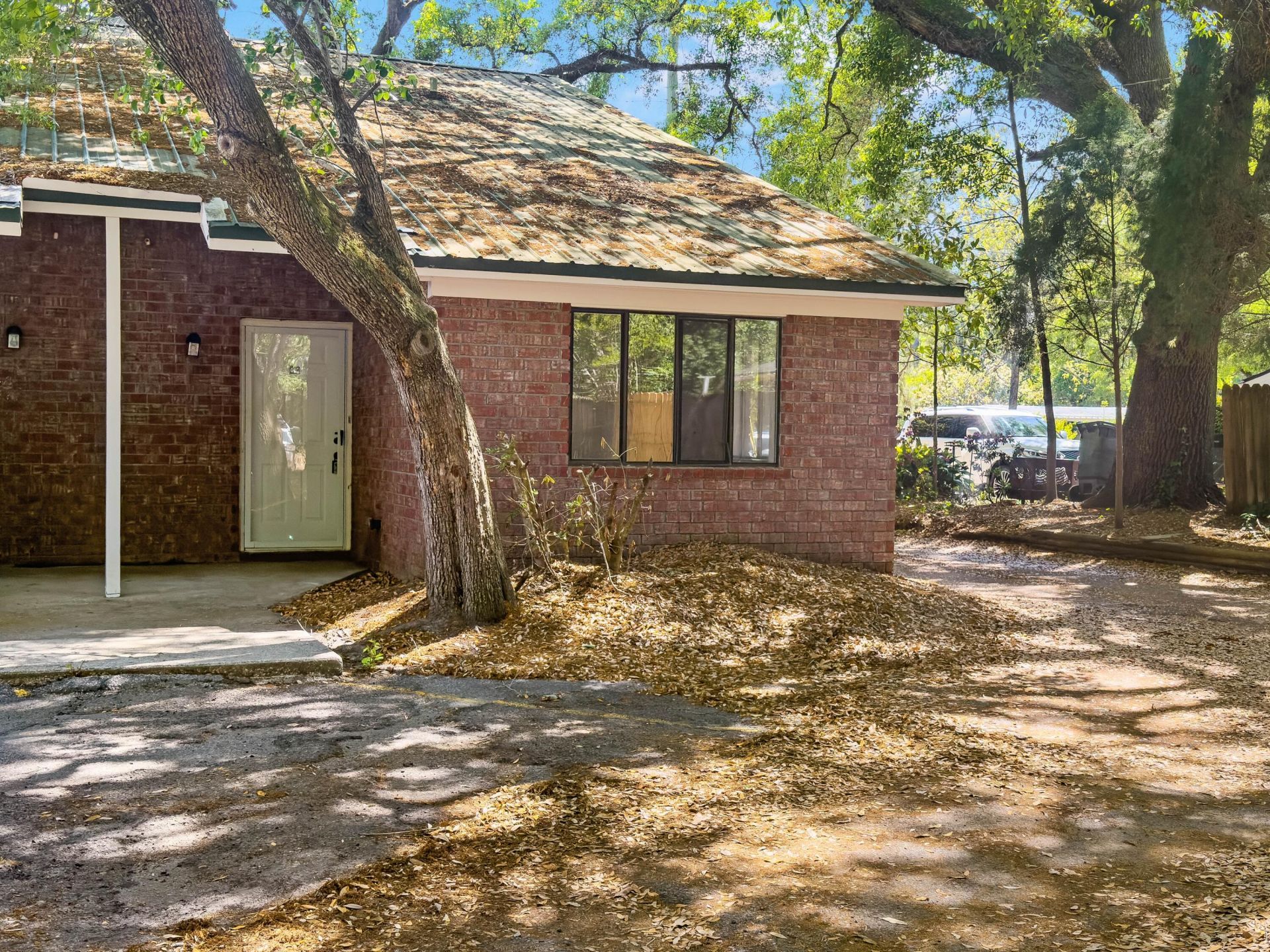 398 Country Club Boulevard Photo 26