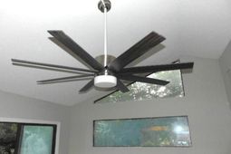 398 Country Club Boulevard photo 4