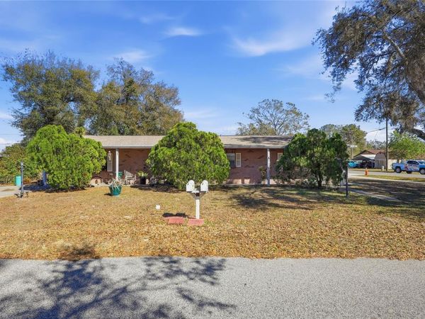 6112 & 6116 9TH STREET , ZEPHYRHILLS, FL 33542