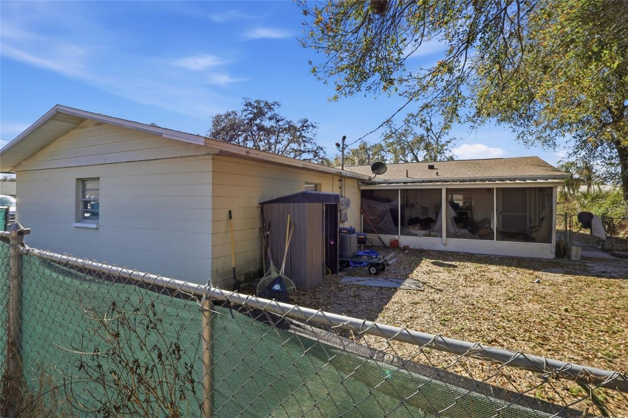 6112 & 6116 9th Street , Zephyrhills, FL 33542 Photo