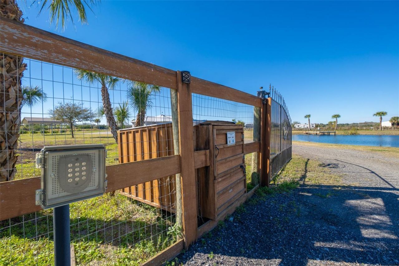 3440 Hammock Road , Mims, FL 32754 Photo