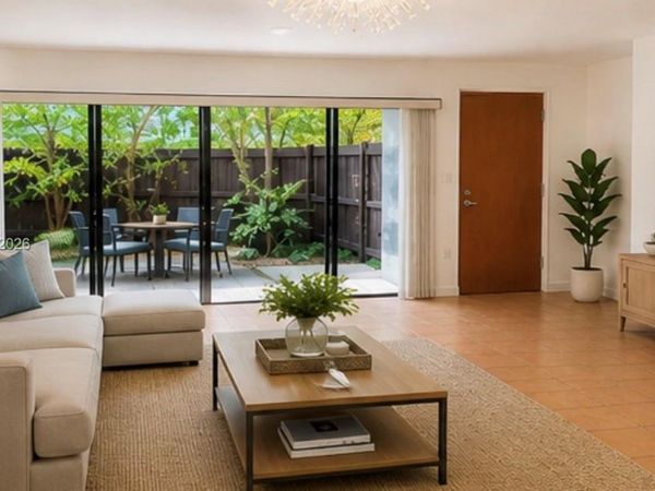 9001 SW 94, Unit 113, Miami, FL 33176