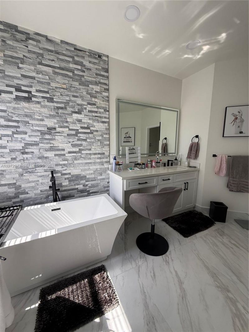 18610 SW 39th Ct, Miramar, FL 33029 Photo