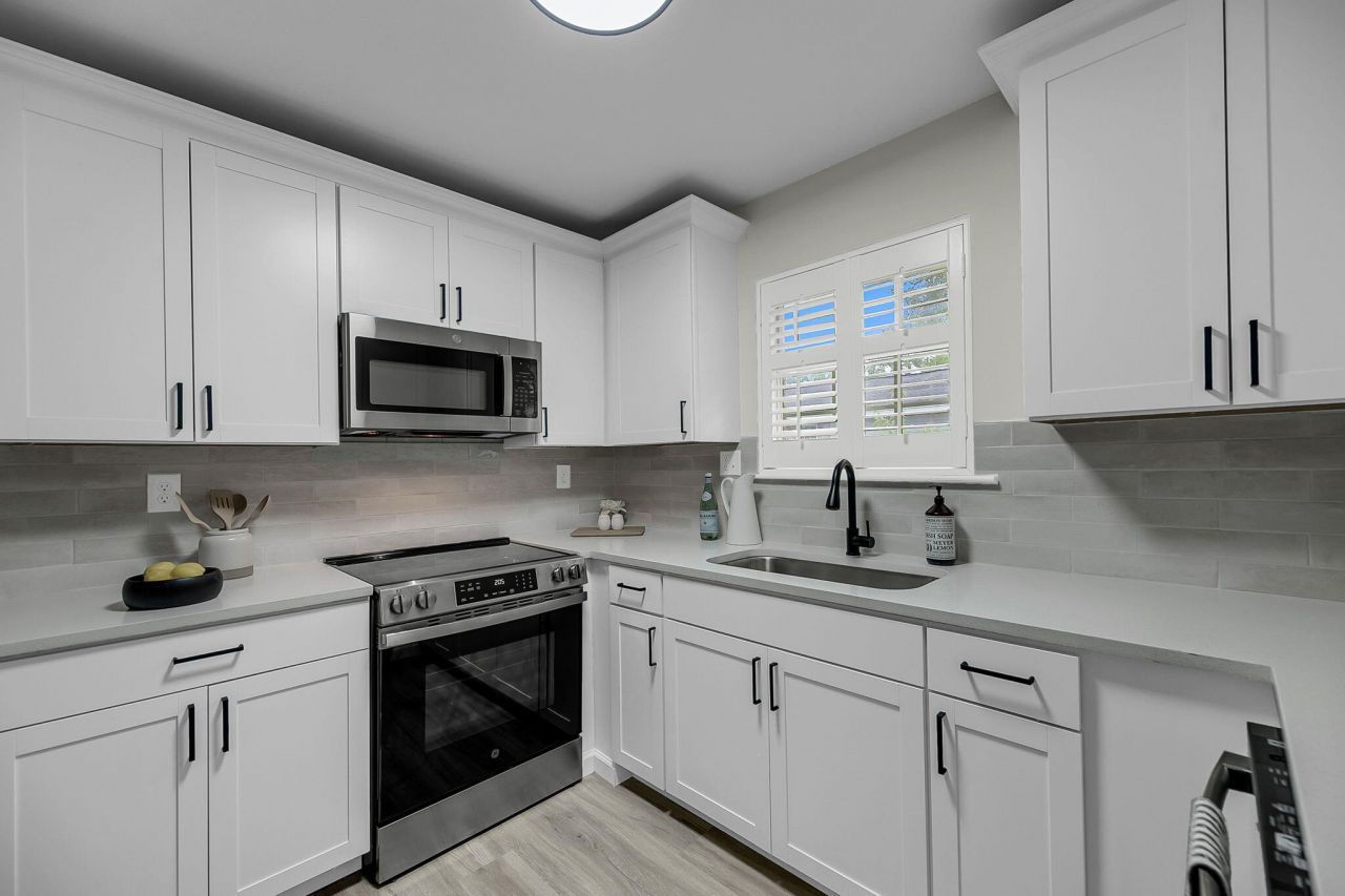 516 Arlington Drive Photo 11