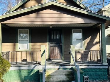 824 N University Avenue, Toledo, OH 43607