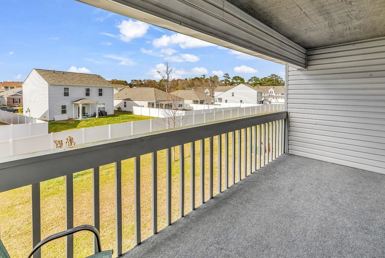 500 Fairway Village Dr.  Photo 22