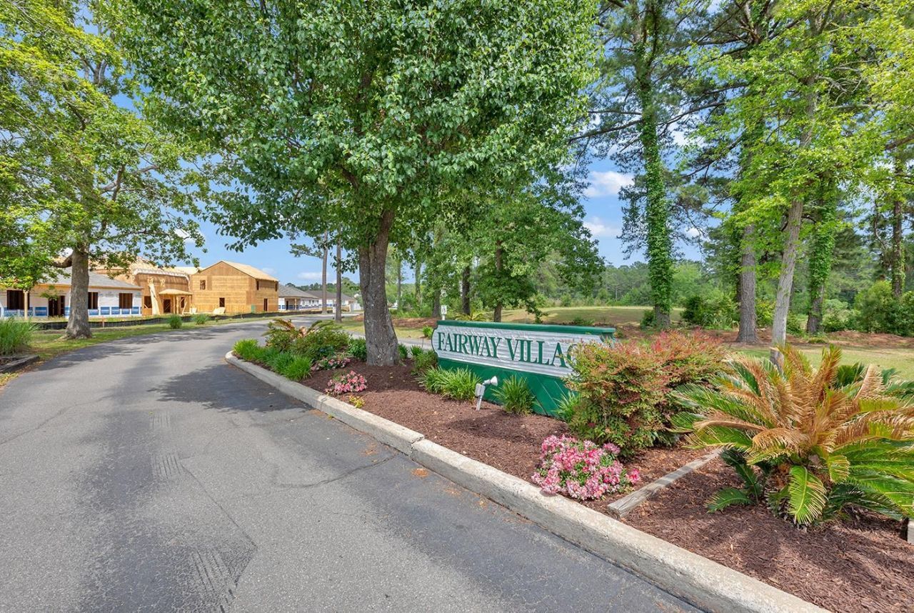 500 Fairway Village Dr.  Photo 29