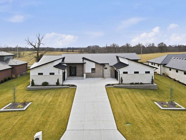 3980 E Dunrobin Drive, Springfield, MO 65809