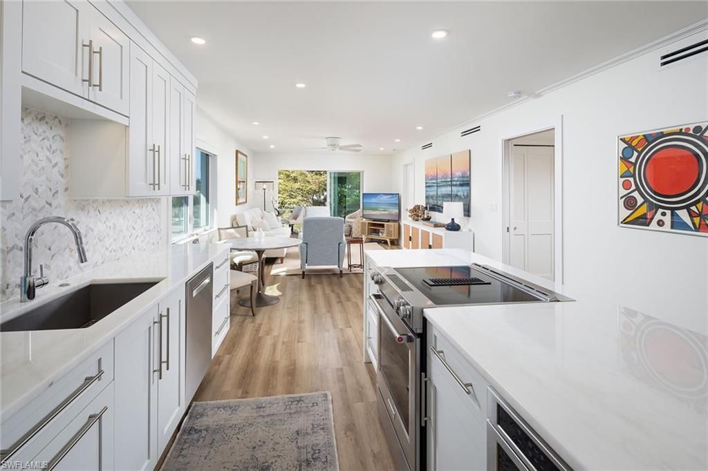 333 4th Ave S, Unit 303, Naples, FL 34102 Photo