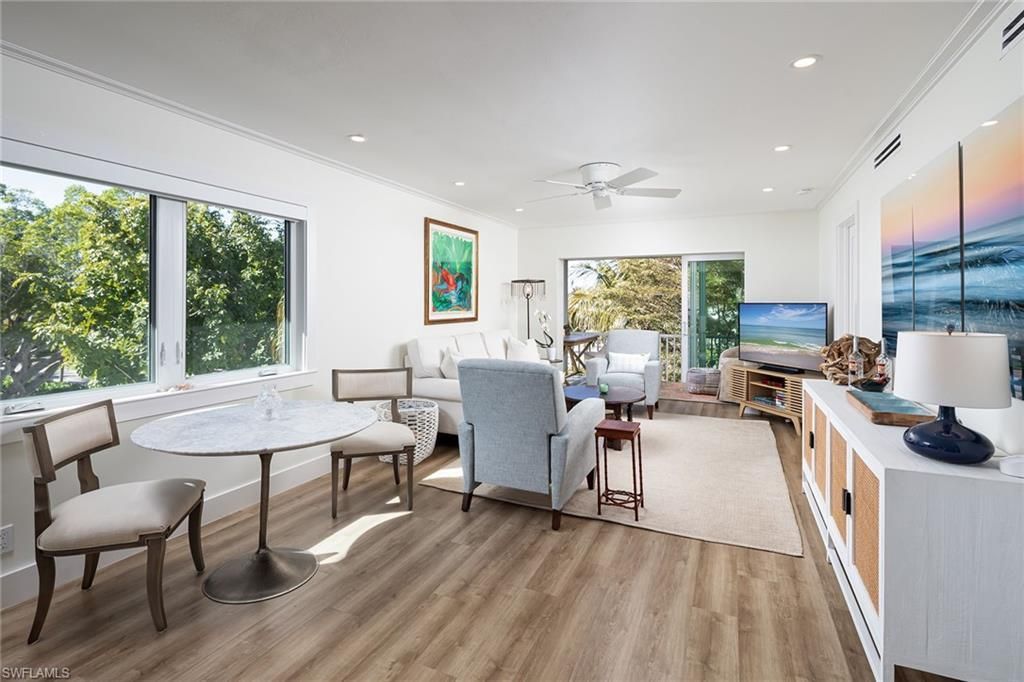 333 4th Ave S, Unit 303, Naples, FL 34102 Photo