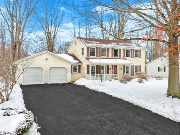 1164 Woodbridge Lane, Webster, NY 14580