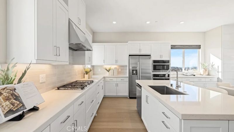 848 Sonia, Irvine, CA 92618 Main Photo