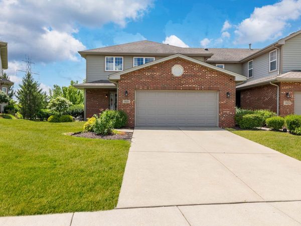 19830 Mulroy Circle, Tinley Park, IL 60487
