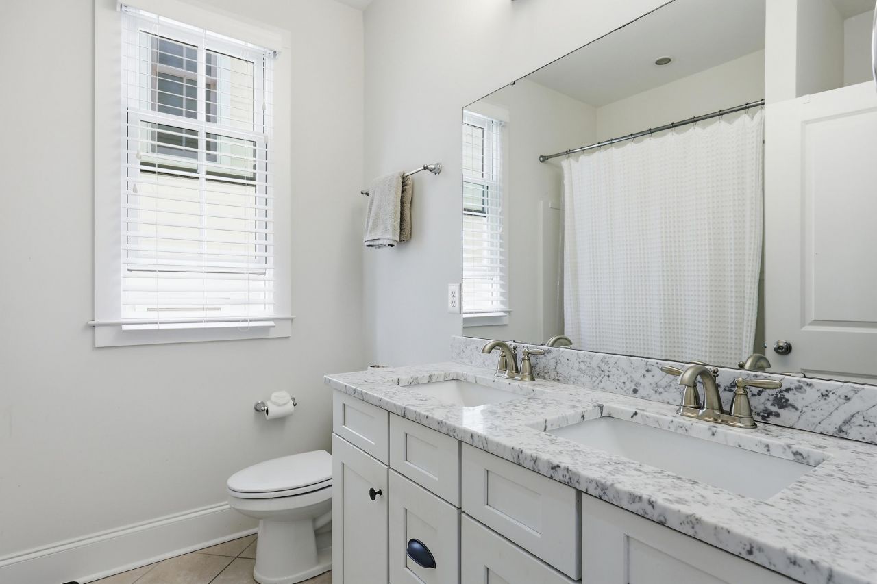 44 Dereef Court Photo 15