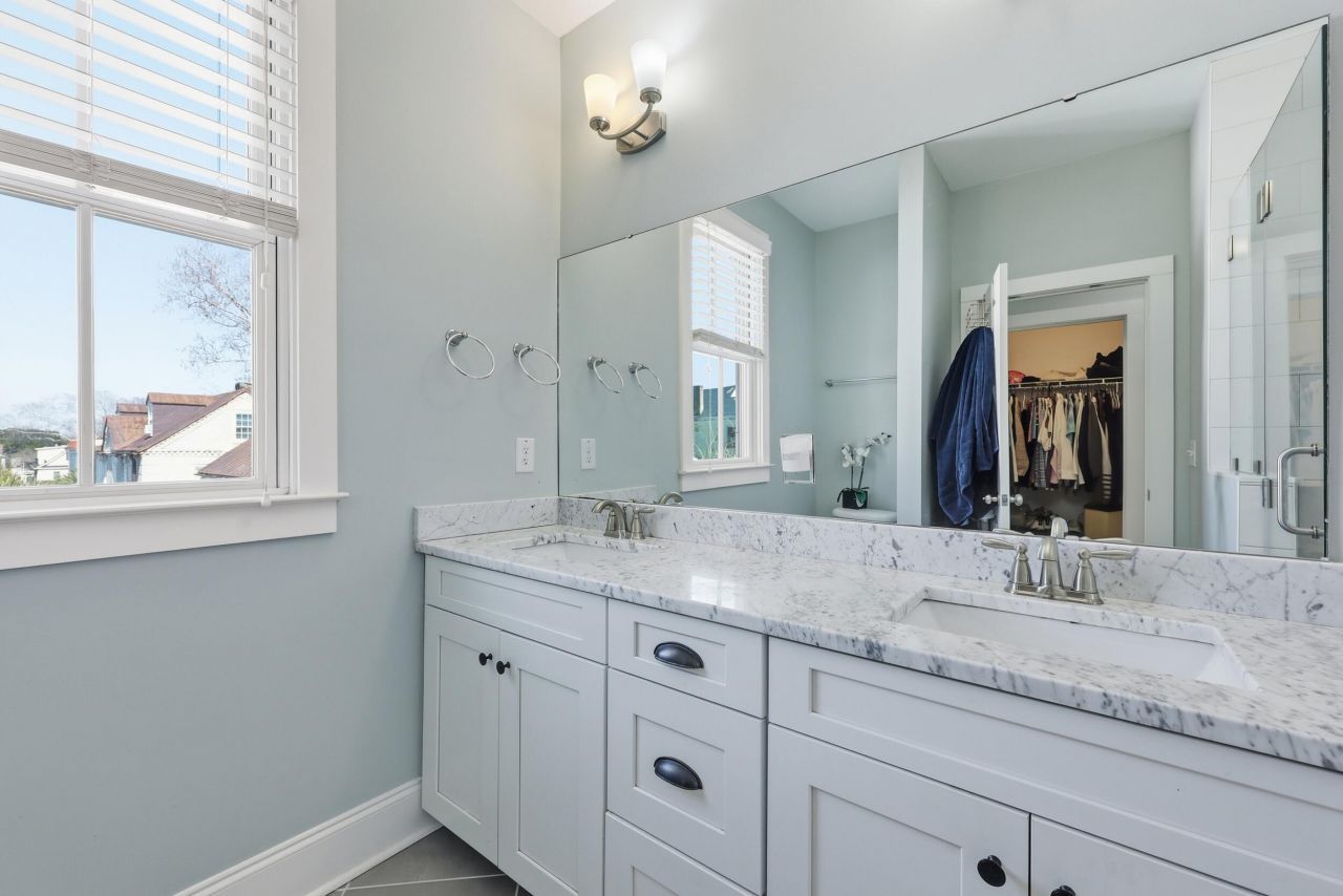 44 Dereef Court Photo 22