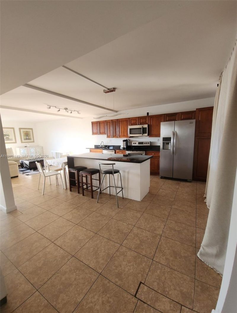 20381 NE 30th Ave , Unit 324-7, Aventura, FL 33180 Photo