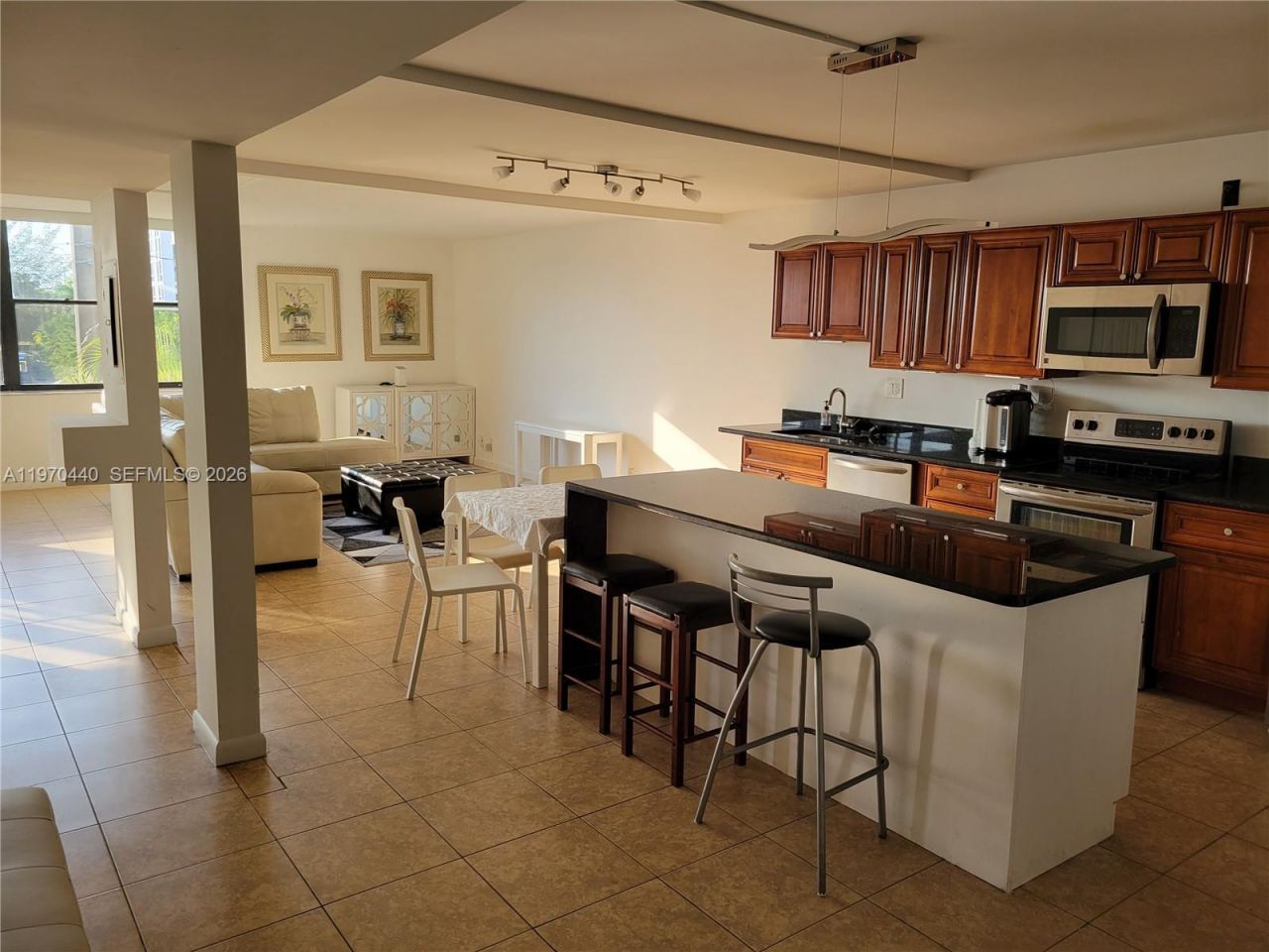 20381 NE 30th Ave , Unit 324-7, Aventura, FL 33180 Photo