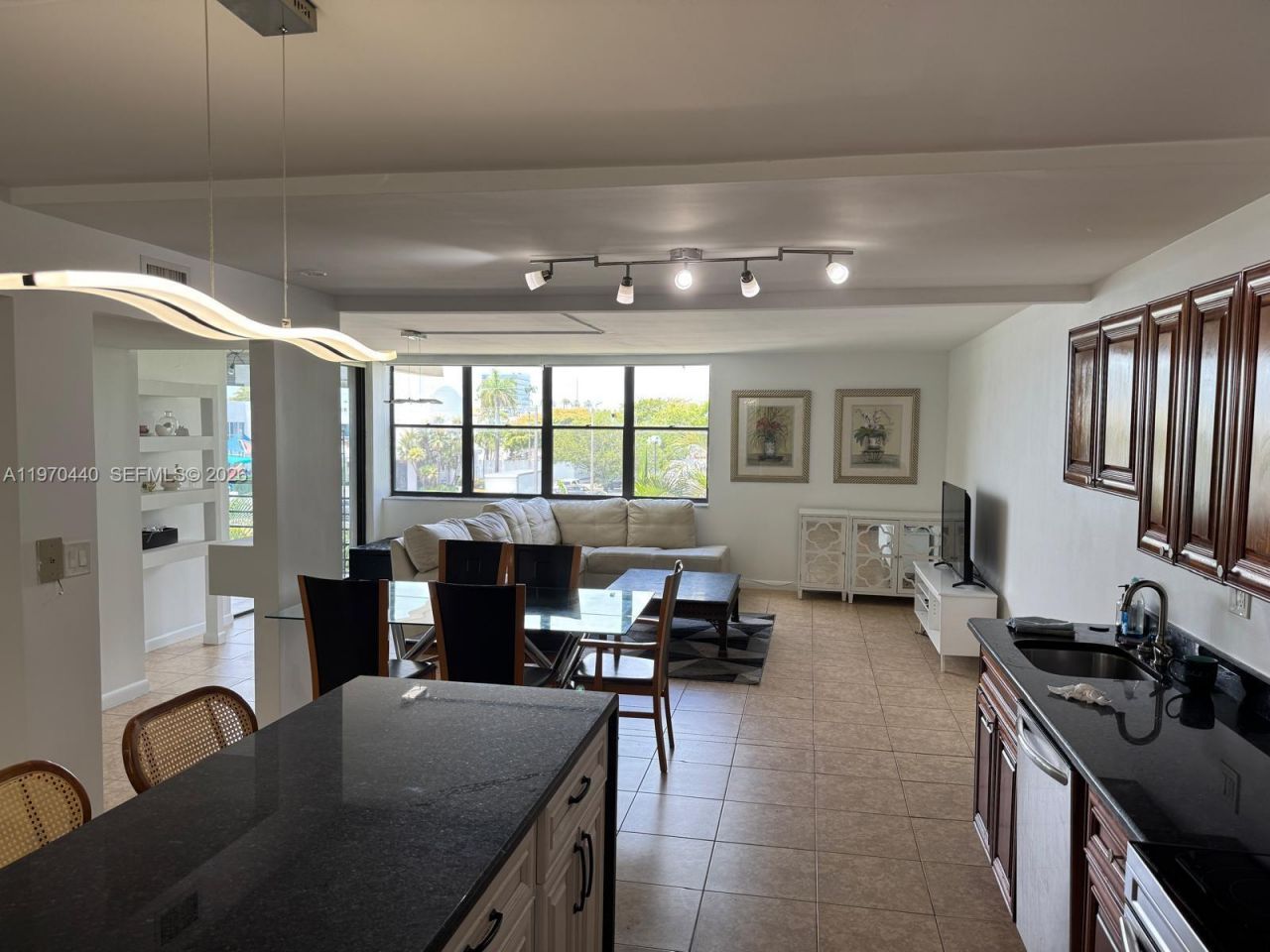 20381 NE 30th Ave, Unit 324-7, Aventura, FL 33180 Photo