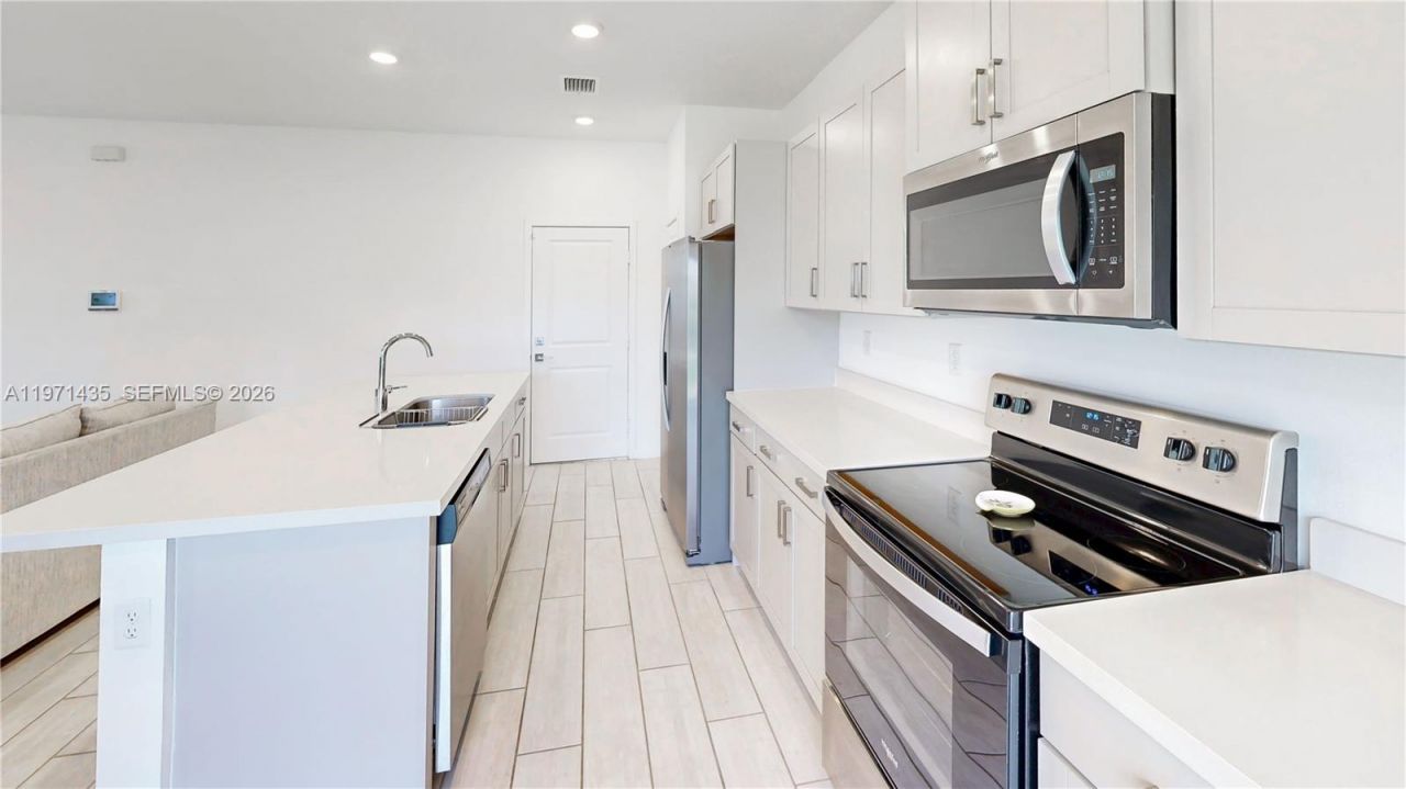 1754 SE 8th Ter , Homestead, FL 33034 Photo