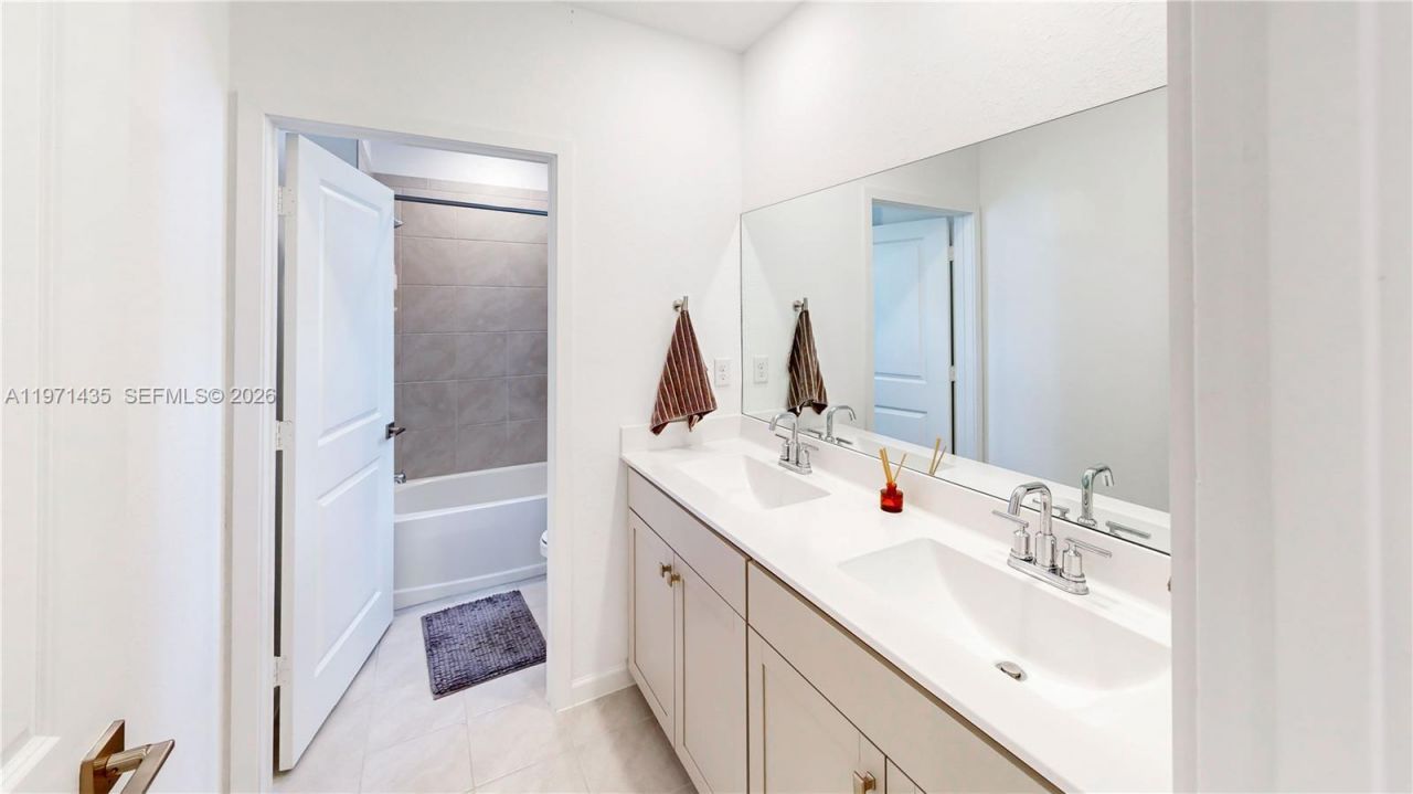 1754 SE 8th Ter , Homestead, FL 33034 Photo