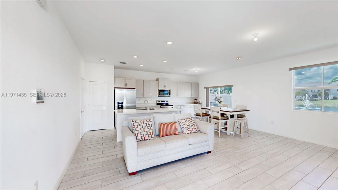 1754 SE 8th Ter , Homestead, FL 33034 Photo