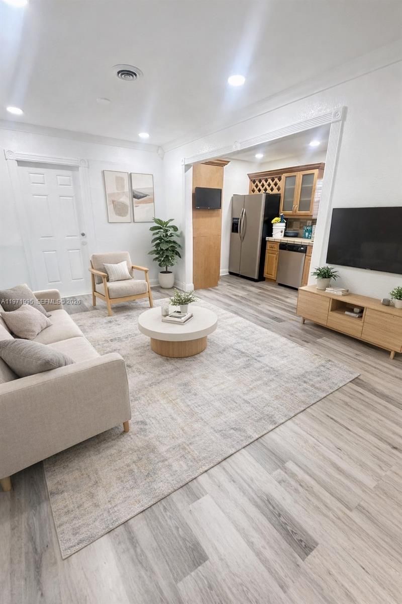 7910 NW 12th St, Pembroke Pines, FL 33024 Photo