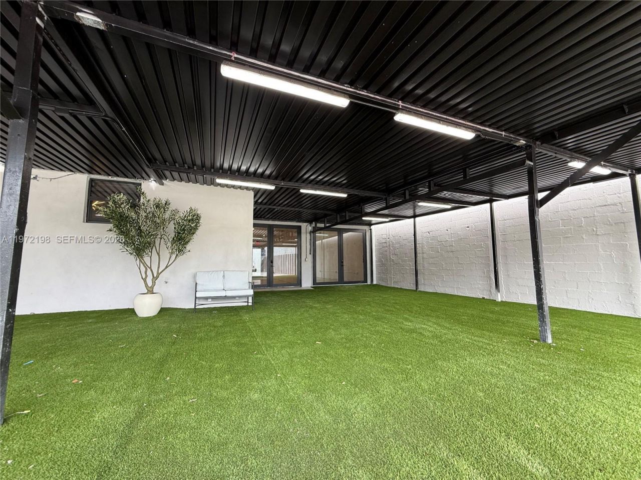 561 NW 29th St , Miami, FL 33127 Photo