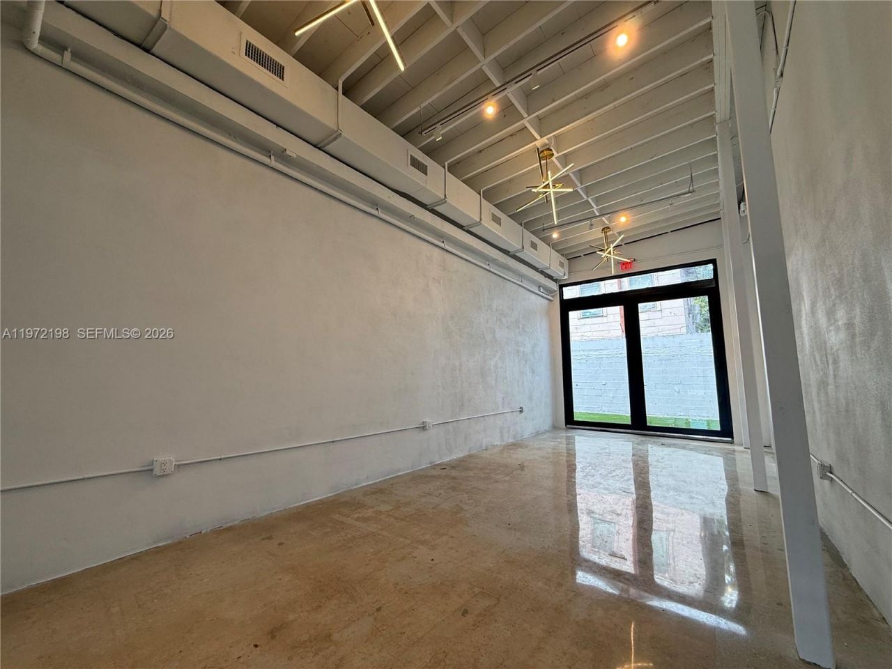 561 NW 29th St , Miami, FL 33127 Photo