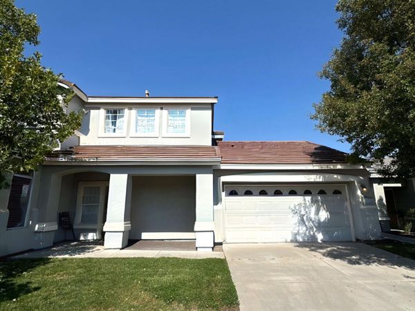 10407 Summershade Lane, Reno, NV 89521